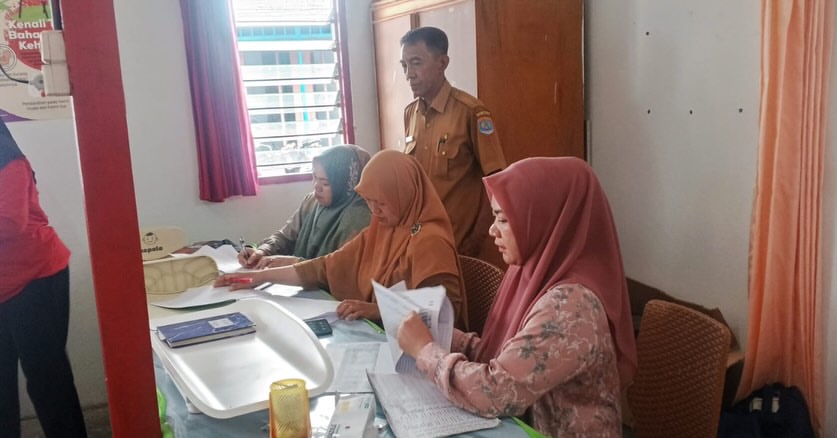 Kelurahan Selumit melaksanakan monitoring kegiatan MBG di Posyandu.