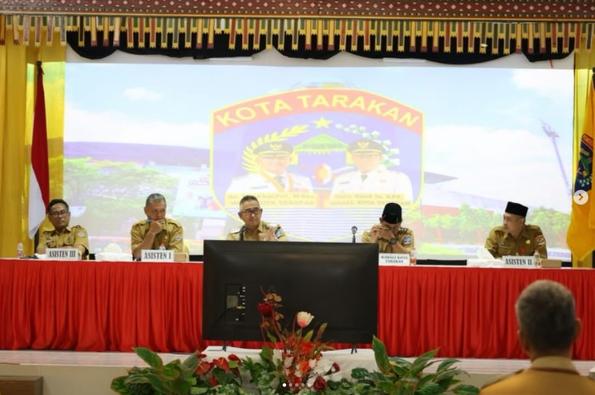 Lurah Selumit Menghadiri kegiatan Jumpa Pagi Perdana Tahun 2026 Di Lingkungan Pemerintah Kota Tarakan