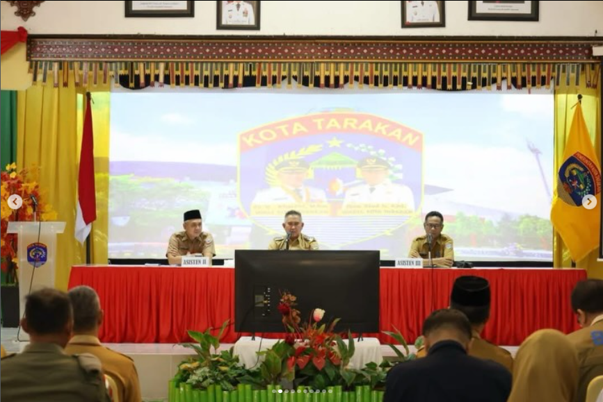 Lurah Selumit Menghadiri kegiatan Jumpa Pagi di lingkungan Pemerintah Kota Tarakan