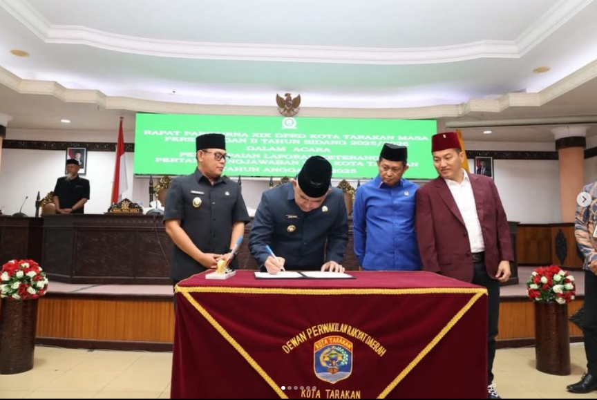 Lurah Selumit Menghadiri Rapat Paripurna XXII DPRD Kota Tarakan Masa Persidangan III Tahun Sidang 2025/2026